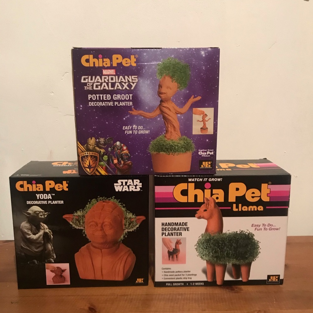 NEW Lot of 3 Chia Pets 3 great Xmas gifts